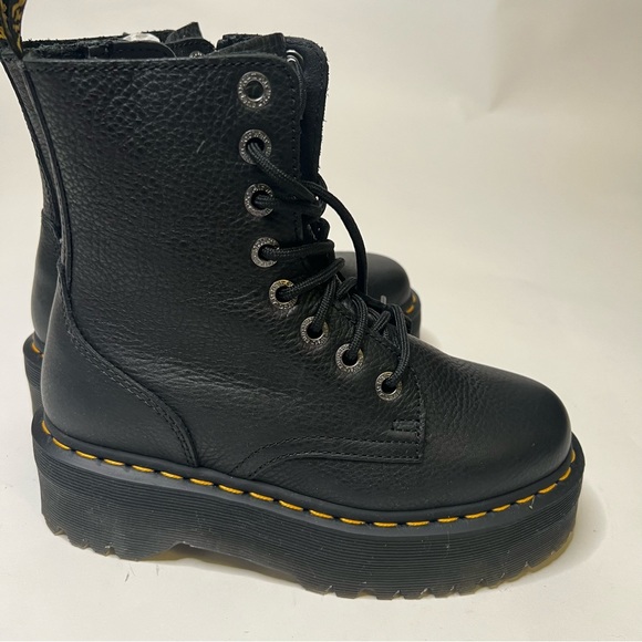 Doc Marten "Jaden" Pisa Leather Boot (7) - New - Picture 9 of 10